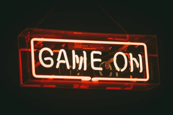 Soirée Blind-Test 1 red and white Game On LED signage